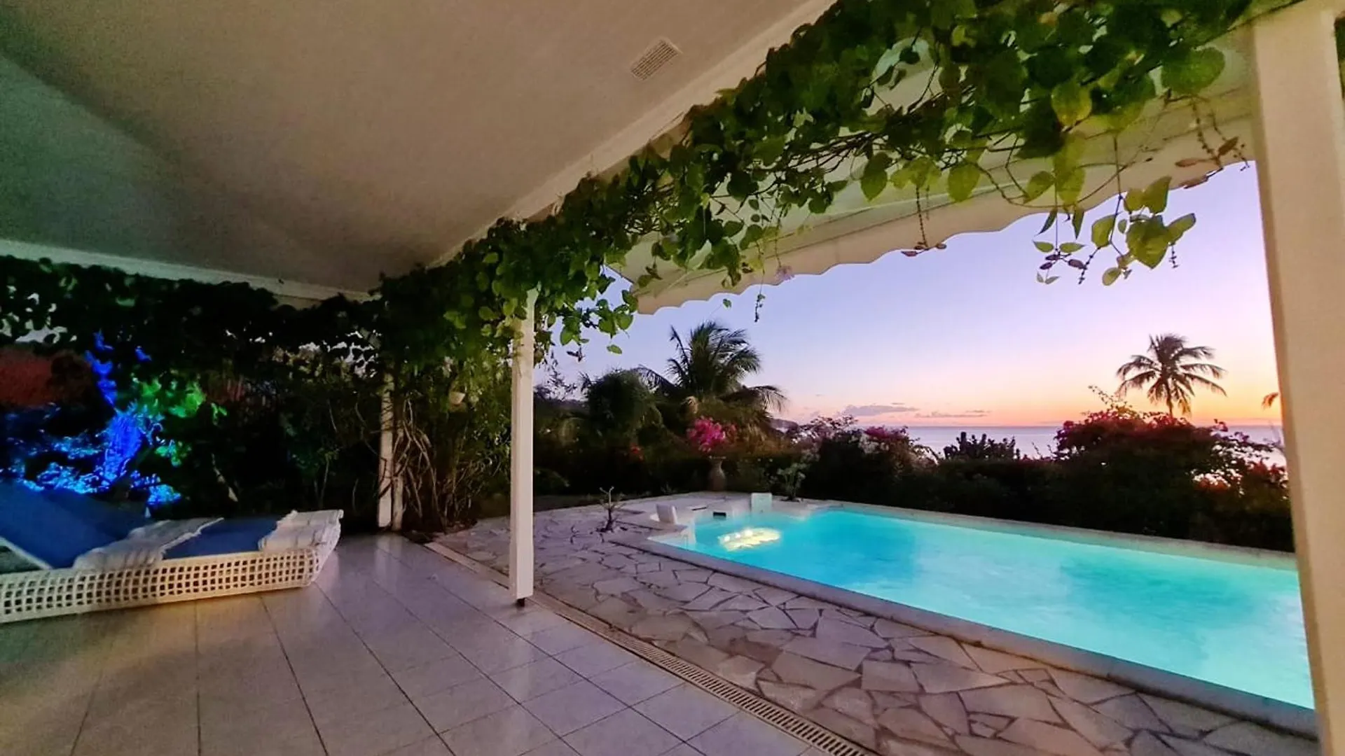 Villa Charmante A Saint Pierre Avec Vue Sur Mer & Piscine Privee Saint-Pierre